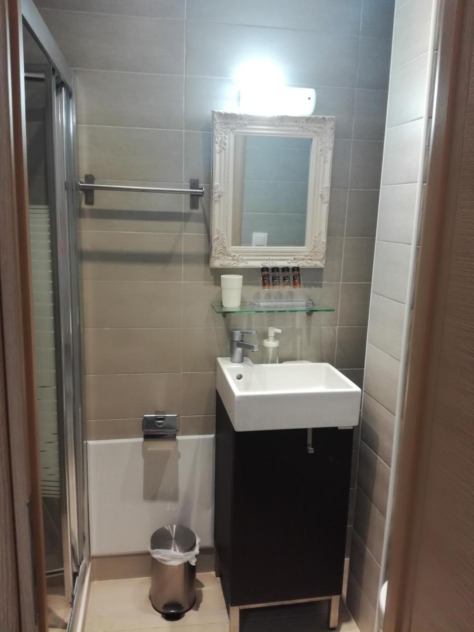 Vanessa'S Rooms & Apartments 카날리 외부 사진