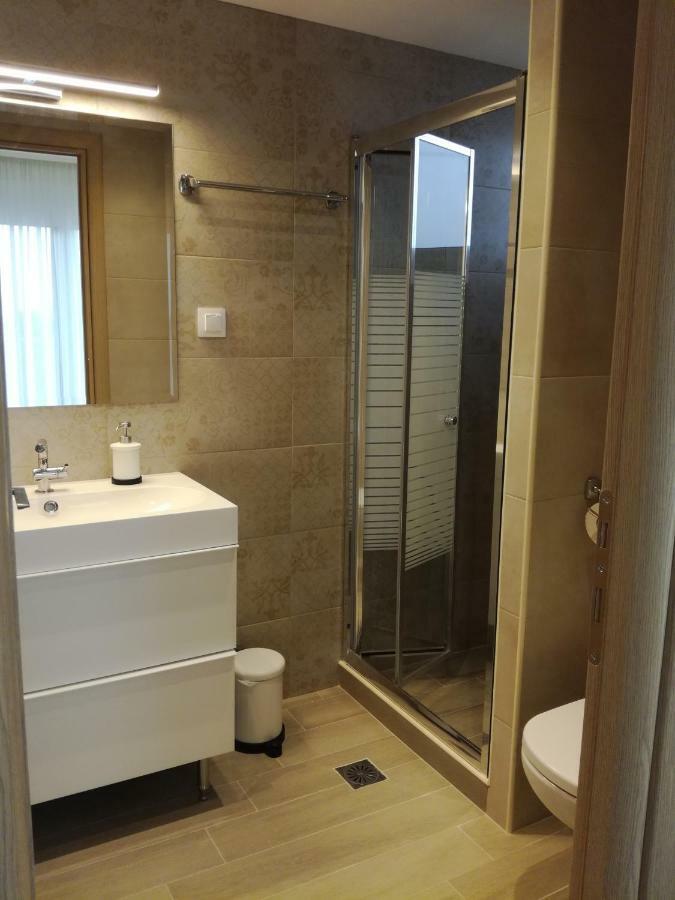 Vanessa'S Rooms & Apartments 카날리 외부 사진